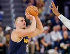 球速体育-库里赛事官方发布逆转新规，掘金争议不断！的简单介绍