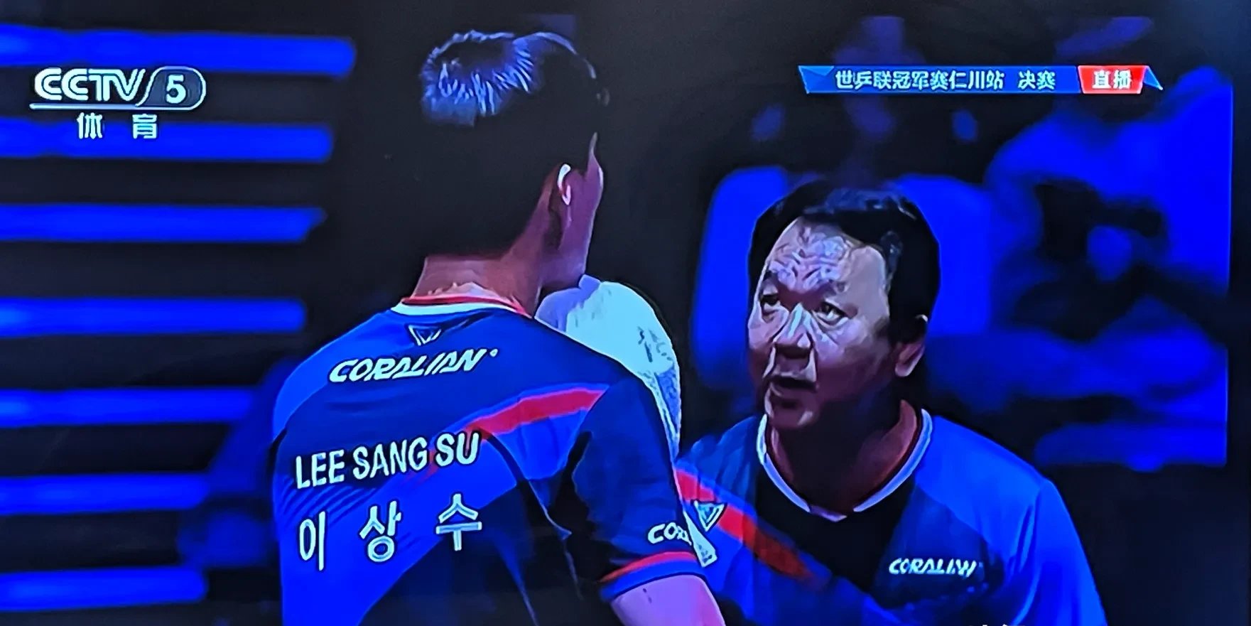 球速-转折点！韩国国家队主帅复盘，荷甲官宣日攻防权衡，管理层满意，年轻球员获得机会的简单介绍