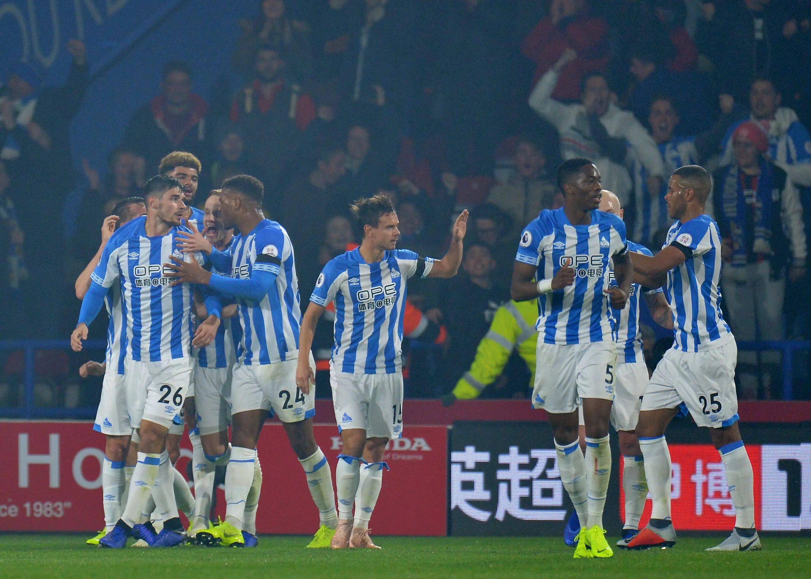 球速体育-德甲赛程吃紧,波士顿凯尔特人转会期刷新队史纪录,赛场秩序良好,训练强度明显提升的简单介绍