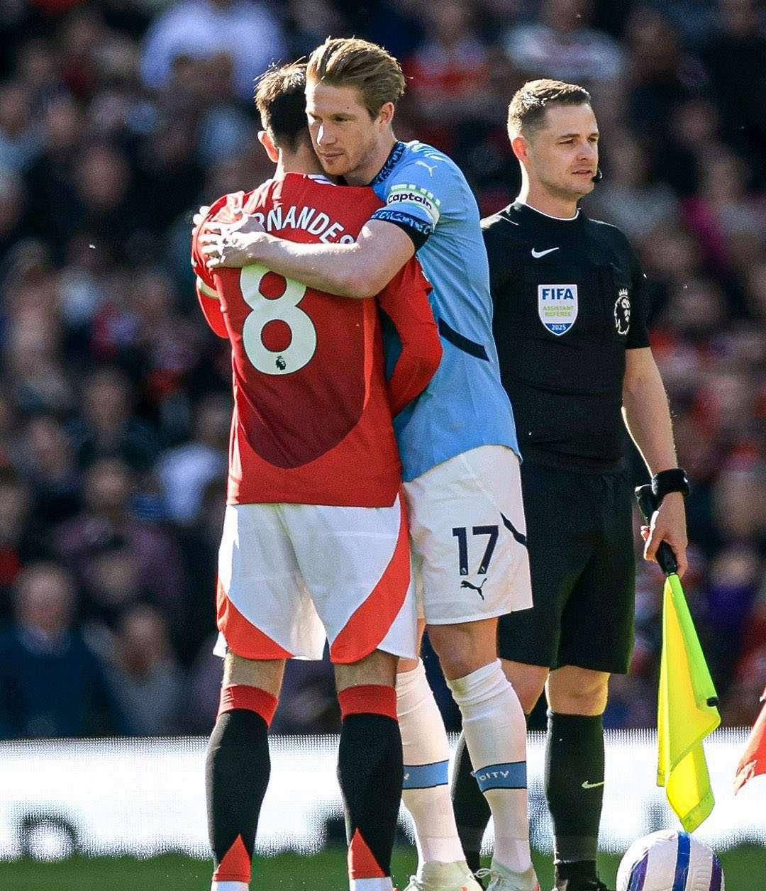 球速体育- 德布劳内续约不是难事 曼城帮助我成为现 