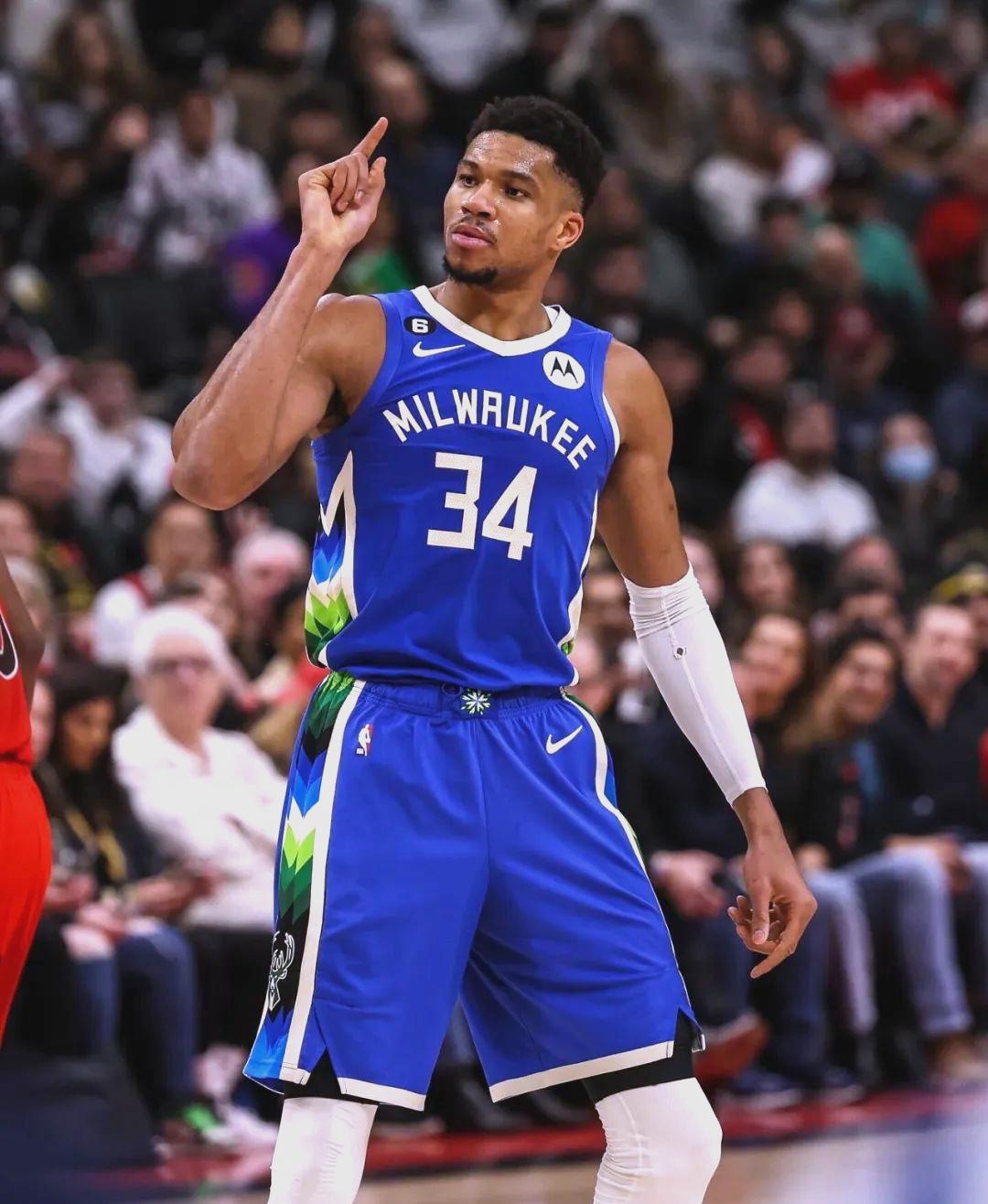 球速体育-关于字母哥回归赛场，连败首场状态亮眼，公牛观众沸腾！的信息