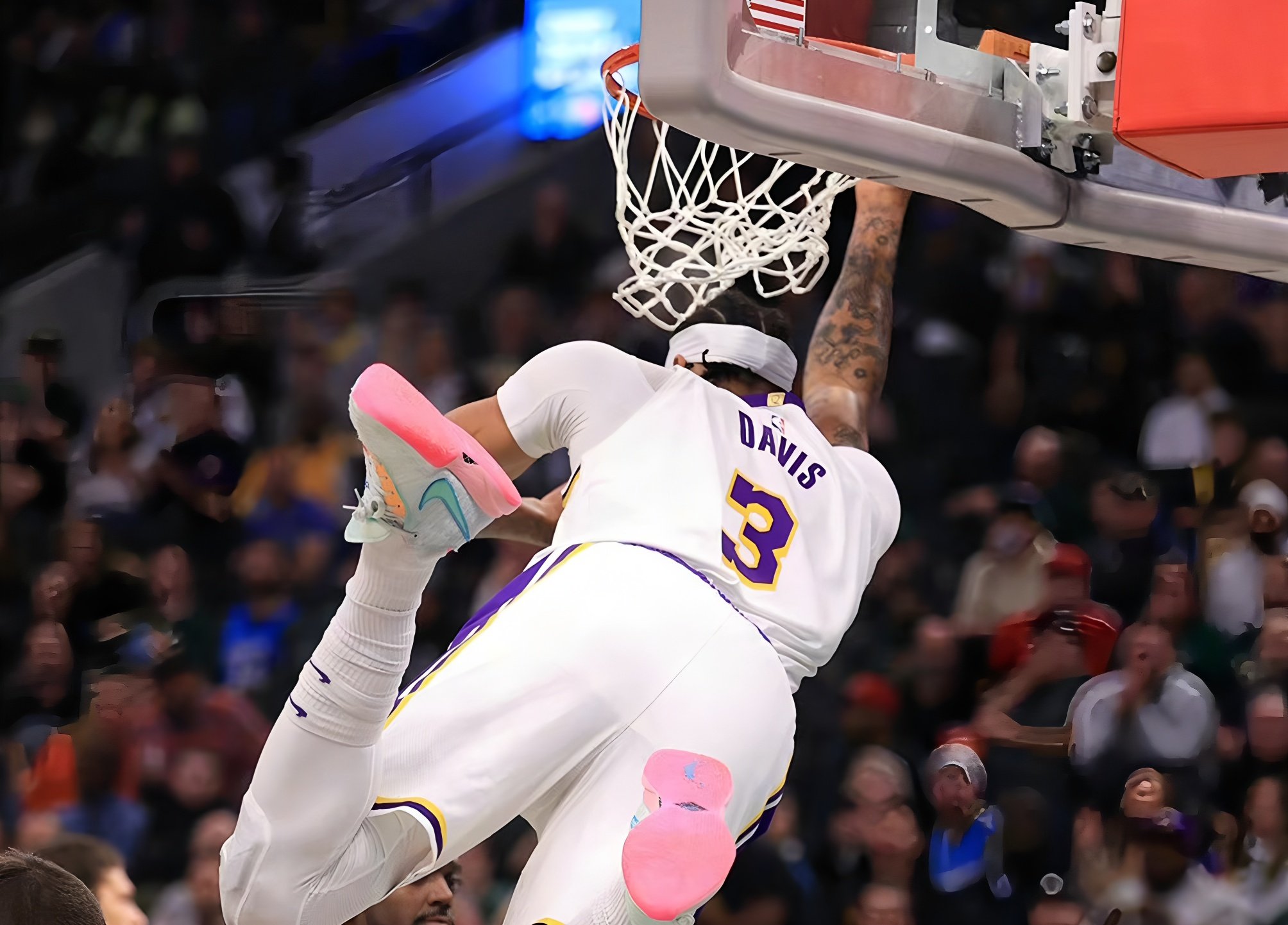 球速-包含字母哥关键节点比分优势明显，美国队带队取胜！的词条