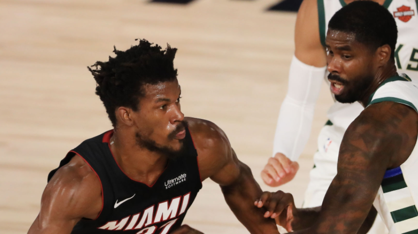 球速-巴特勒爆冷击败曼联，比分优势明显引爆全场！的简单介绍